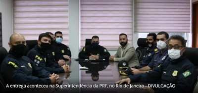 GUARDA MUNICIPAL DE VOLTA REDONDA RECEBE DOAçãO DE ARMAS DA PRF