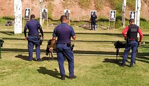GCMS DE TABOãO DA SERRA FAZEM TREINAMENTO PARA USO DE ARMAS DE ALTA POTêNCIA