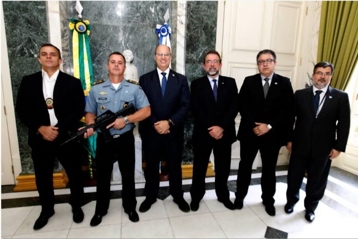 CBC E TAURUS DOAM FUZIS E MUNIçõES PARA GOVERNO DO RJ